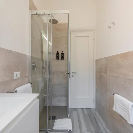Royal Porta Ticinese Apartment